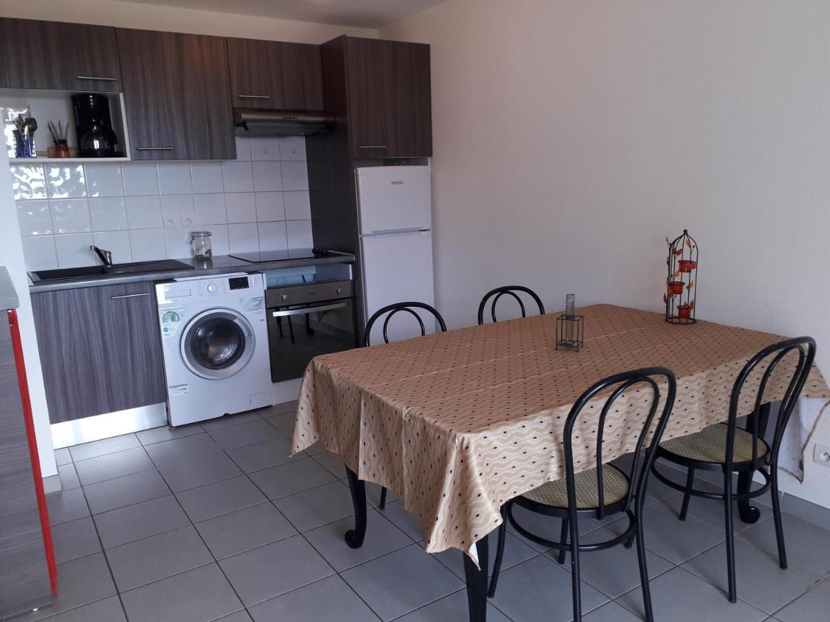 Bel Appartement En Residence Avec Parking Prive Arvert ภายนอก รูปภาพ