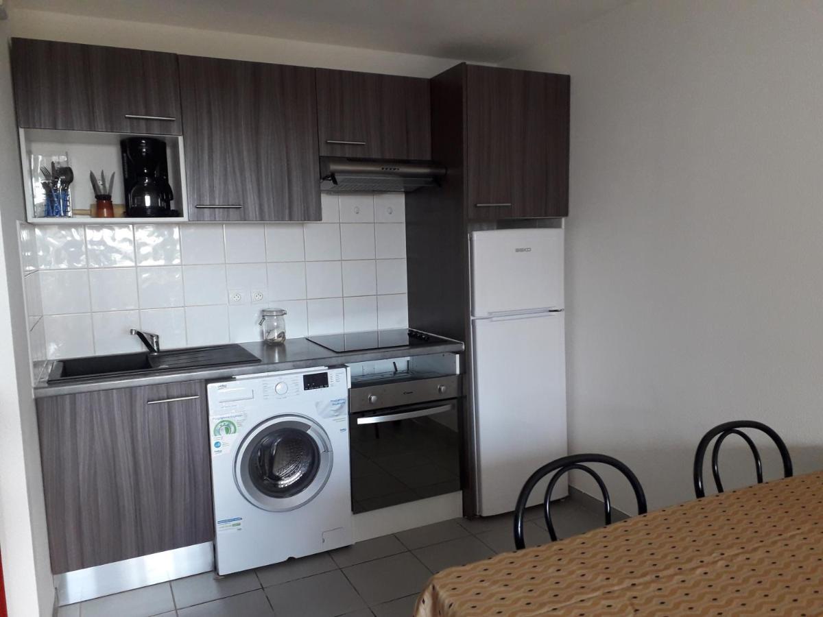 Bel Appartement En Residence Avec Parking Prive Arvert ภายนอก รูปภาพ